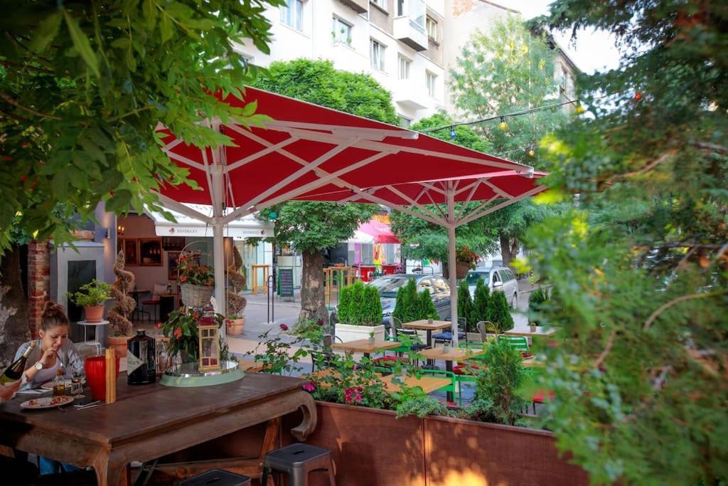 Alegra Apartment In Sofia Downtown Buitenkant foto