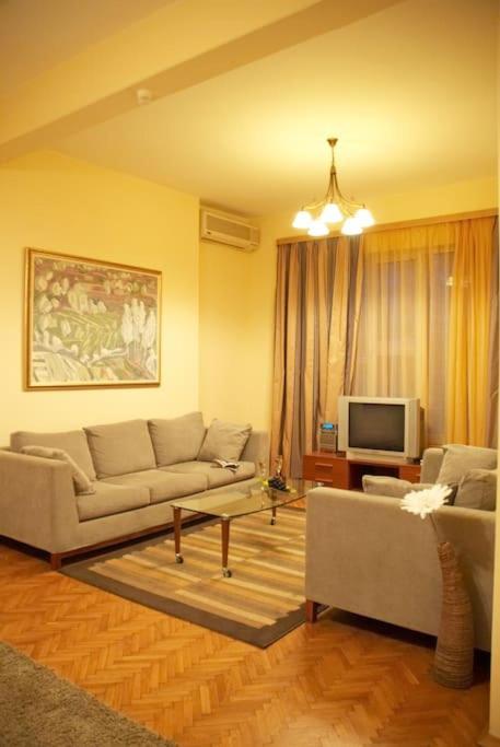 Alegra Apartment In Sofia Downtown Buitenkant foto